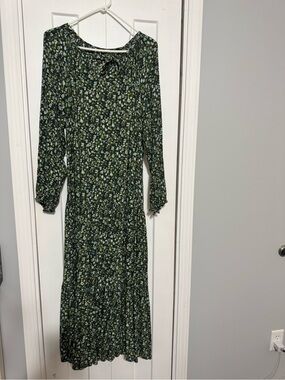 Floral Tiered Long Sleeve Maxi Dress - Green